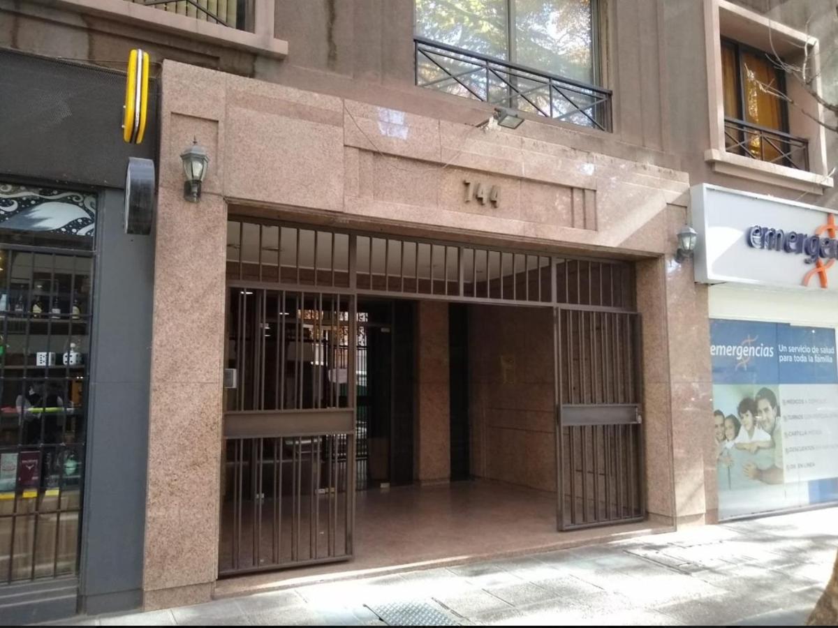 Departamento En Edificio Presidente Plaza Espana Mendoza Exterior photo